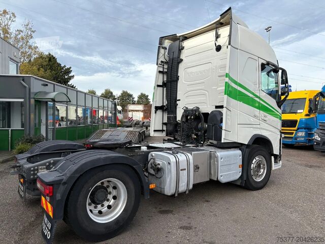 Standaard-SZM Volvo FH 500 Globetrotter,527000 km,kipper hydrauliek...