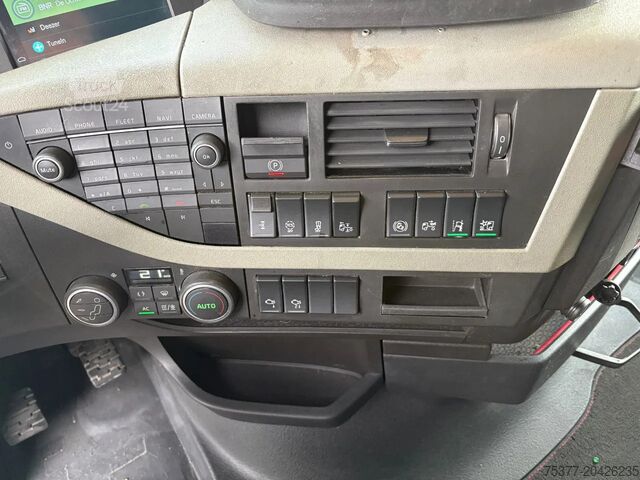 Standaard-SZM Volvo FH 500 Globetrotter,527000 km,kipper hydrauliek...