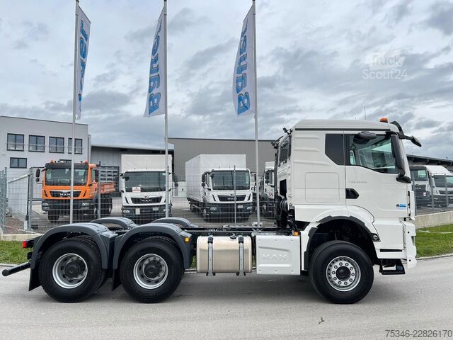 Teherautó alváz MAN TGS 33.510 BB 6x4 CH/RS 3,30 m/59 to./NA/AHK/Neu