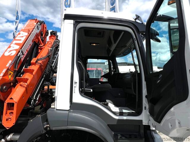 Trostrani kiperski kamion MERCEDES-BENZ Arocs 2135 Kipper/Kran Atlas AK 135/Funk/107 tkm