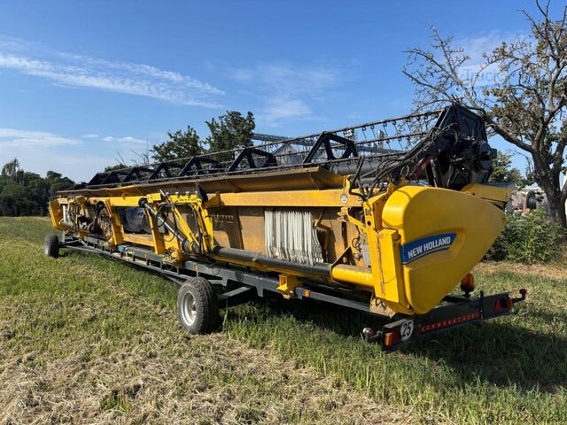 Kombainas New Holland CR 10.90