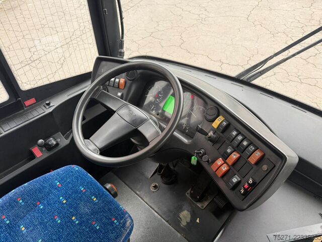 Міський автобус SOLARIS Urbino 12