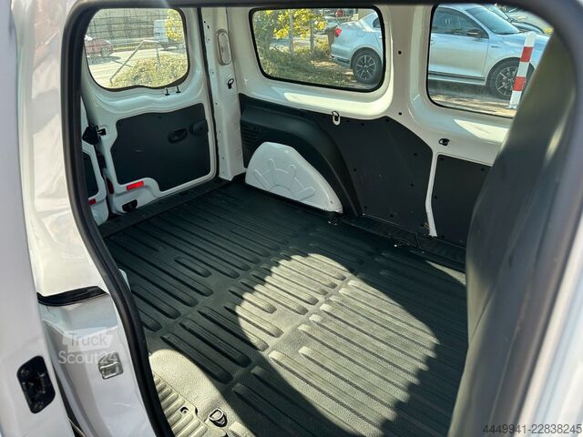 Панельний фургон MERCEDES-BENZ Citan*109*extralang*Klima*Rückfahr*Navi