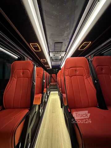 Minibussi Mercedes-Benz Sprinter 519 Business Line XXL