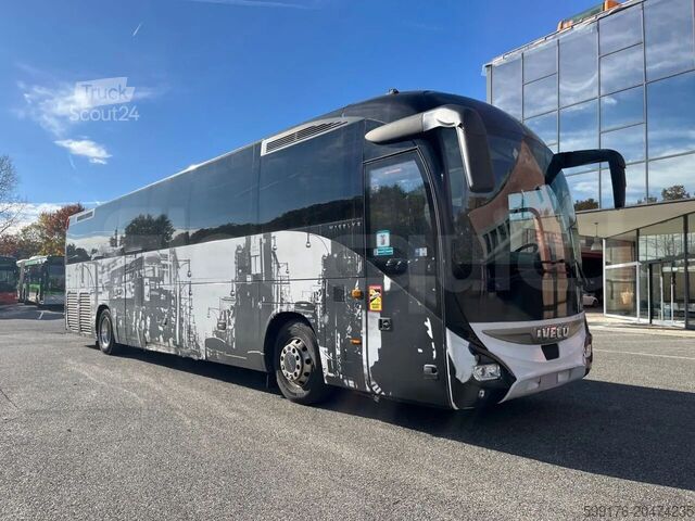 Touring car IVECO Magelys