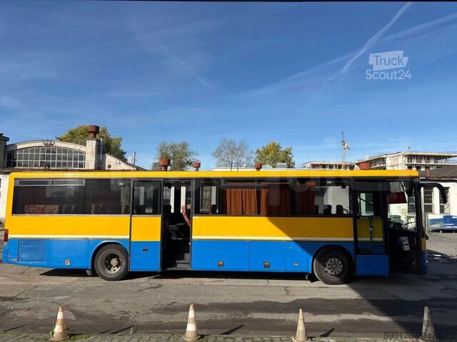 Тренер. Setra S315