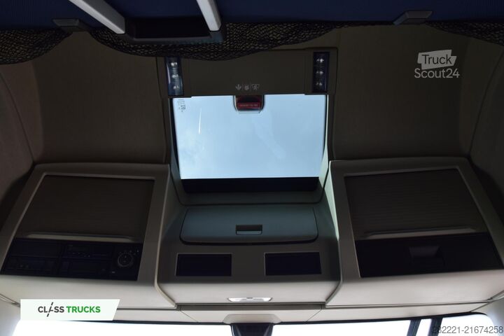 Standaard trekker VOLVO FH 500 Globetrotter XL Varios