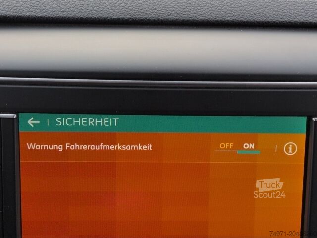 Panelová dodávka Citroen Jumpy Kasten Club 1.5D*Temp PDC MirrorLink Klima