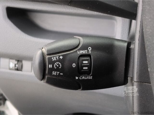 Panelová dodávka Citroen Jumpy Kasten Club 1.5D*Temp PDC MirrorLink Klima