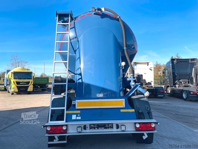 Semirremolque silo SPITZER 31m³ Zementsilo/Kompressor/2 Kammern/1. Hand!