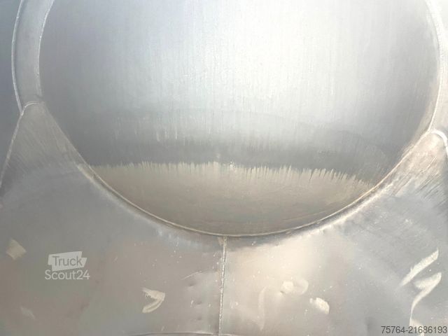 Semirremolque silo SPITZER 31m³ Zementsilo/Kompressor/2 Kammern/1. Hand!