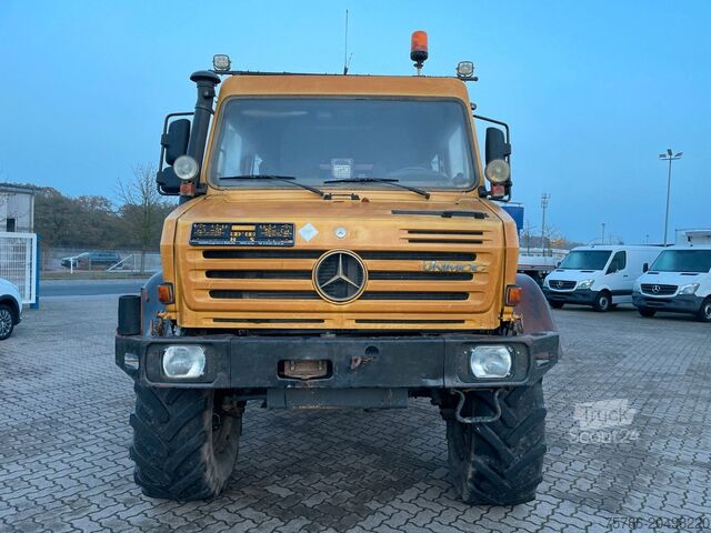 Jeřáb na nákladním automobilu MERCEDES-BENZ U 5000 Doka Pritsche/ PK 10.502 A/ AC/ AHK/ EU 3
