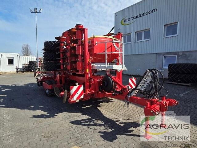 Combination harrow Pöttinger TERRASEM C6