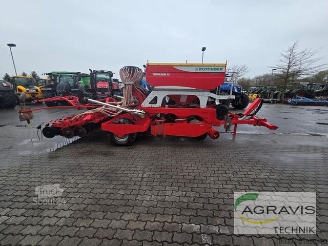 Eggenkombination Pöttinger TERRASEM R3