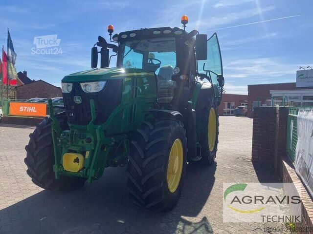 Traktor John Deere 6230 R