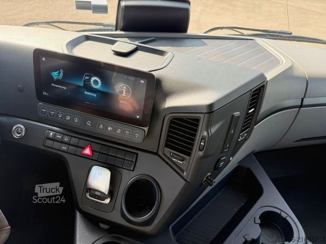 LKW mit Pritsche (offen) MERCEDES-BENZ ACTROS 1832 L TAUTLINER 7,40 m LBW 1,5 T