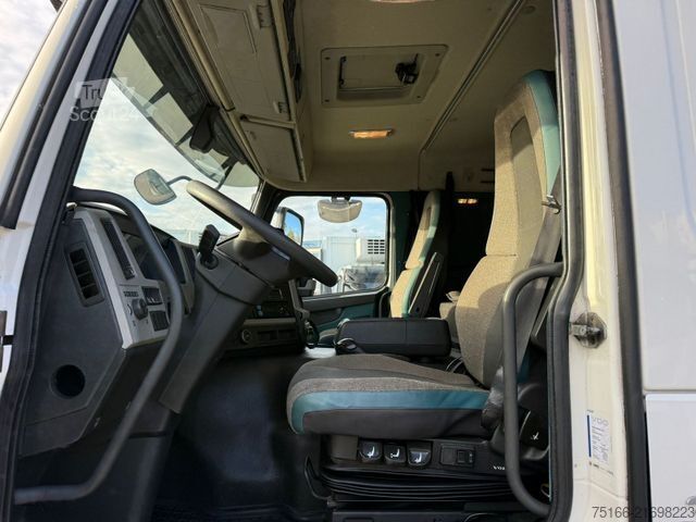 Chłodnia (samochód ciężarowy) VOLVO FM 370 Kühlkoffer 7,80 m LBW 2 T*THERMOKING