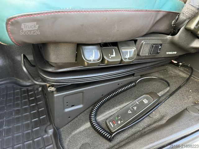 Chłodnia (samochód ciężarowy) VOLVO FM 370 Kühlkoffer 7,80 m LBW 2 T*THERMOKING