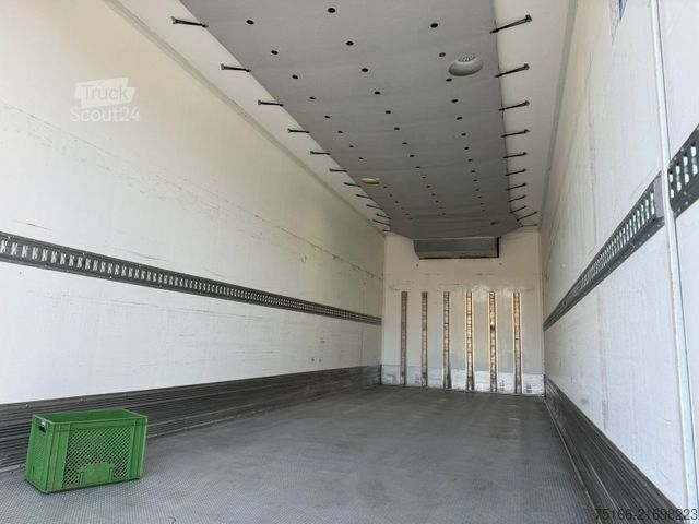 Chłodnia (samochód ciężarowy) VOLVO FM 370 Kühlkoffer 7,80 m LBW 2 T*THERMOKING