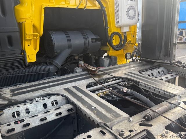 Camión portacoches MAN TGS 23.460 + Kässbohrer Supertrans PRO, Winde