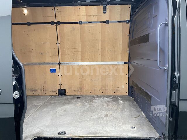 Ван с висока покривка MERCEDES-BENZ Sprinter 317 Maxi Aut. *Distronic* 360°+LED+NAVI