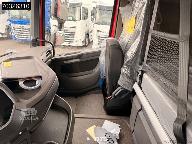 Standartinis vilkikas DAF NXF 480 4X2 FT - SHC - CC683 RED - 167N - NH4C -
