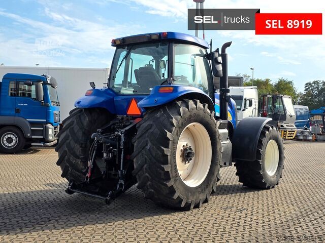Tractor NEW HOLLAND TG 230