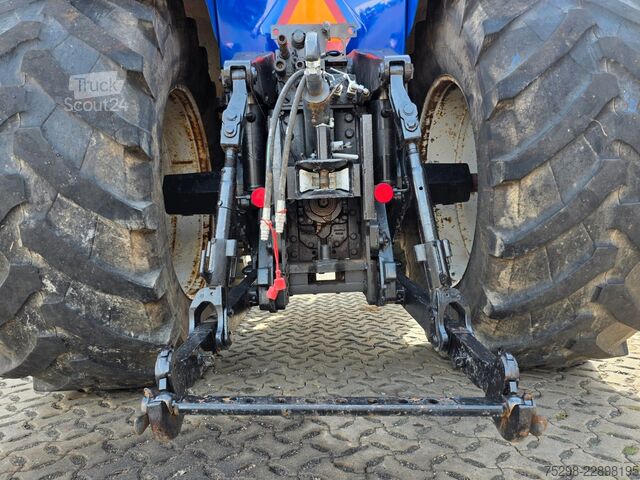 Tractor NEW HOLLAND TG 230