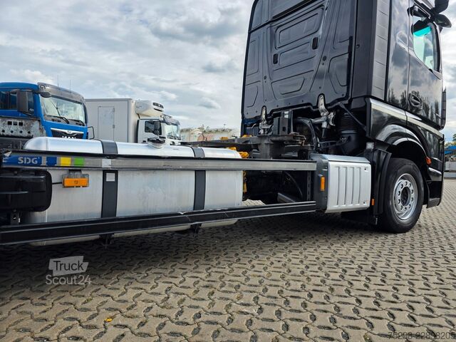 Autocamion cu caroserie interschimbabilă MERCEDES-BENZ Actros 2553 | 6E | Retarder | Lenk-Liftachse