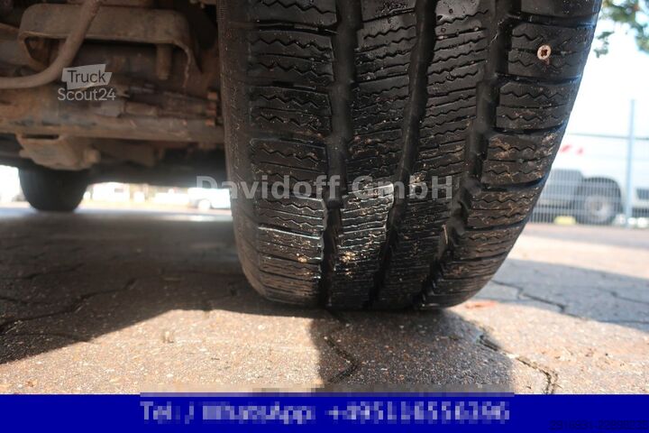 Microbuz FORD Nr.68 Transit 330 L1 / 9 Sitzer / Klima / Tempo.