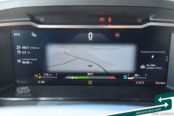 Tractora standard RENAULT T520 Vollluftfederung Retader Standklima ACC ALU