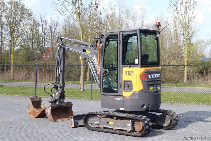 Mini bager Volvo ECR25 ELECTRIC | JECR25D | TILTBUCKET | BUCKET ...