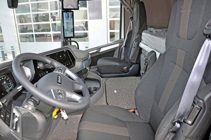 Mala DAF XD 310 FA 4x2 ST928 Sleeper High - 19T - Super ...