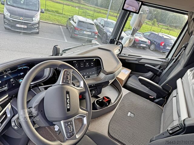 čemodāns DAF XD 310 FA 4x2 ST928 Sleeper High - 19T - Super ...