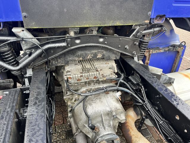 Chassi med hytt Volvo FM9 4X2R FAL7.1 RAS-A4/L90 600cm wielbasis Chas...