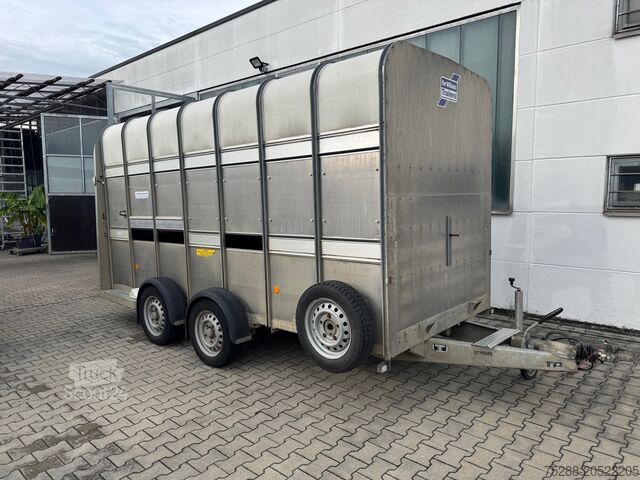 Hayvancılık römorku Ifor Williams gebr. TA510G14 Easy-Load