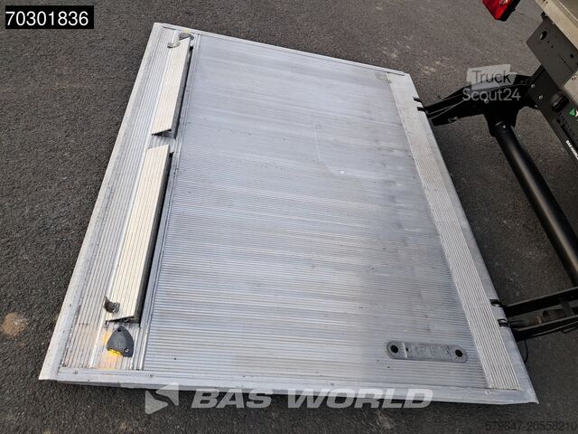 валіза MAN TGE 3.140 Ladebordwand Automatik 140PS Koffer K...