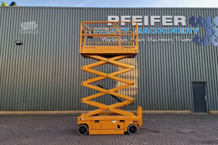 Nožnicový výťah Haulotte Compact 10 Electric, 10m Working Height, 450kg Cap