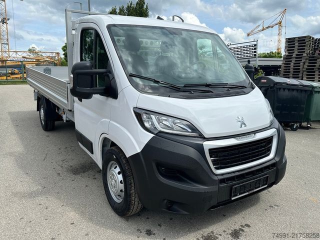 Pick-up furgonas PEUGEOT Boxer 4,2 XL Pritsche  35HEAVY  Blue HDi 165