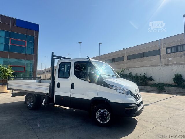 Kutu minibüs IVECO Daily 35
