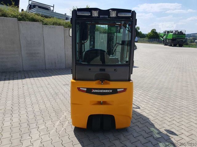 Ön yükleyici forklift JUNGHEINRICH EFG 215 / Triplex: 4.25m! / SS /  4.297h!