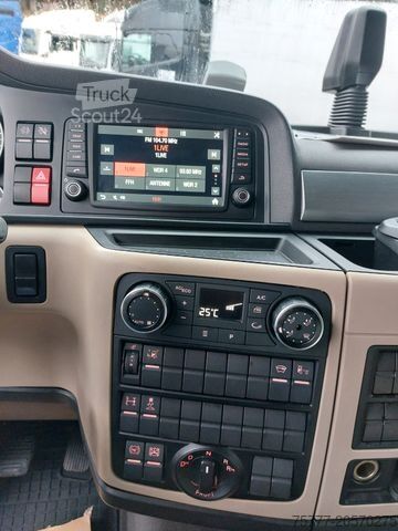 Tractor estándar MAN TGX 18.460 XXL-INTARDER-2 Tanks-Standklima