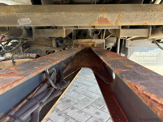 Jäähdytetyt/pakastetut kuljetukset Burg M-2-18 + TRS KOELING + LOADLIFT