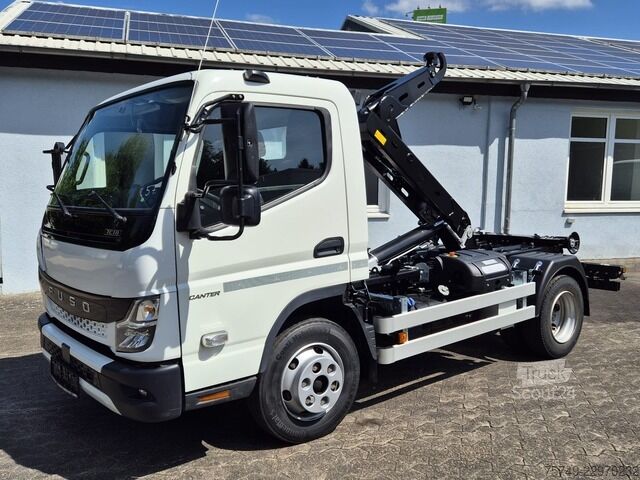 Telehoist krokløftbil Fuso Fuso Canter 7C18 City Abrollkipper AHK Kurz