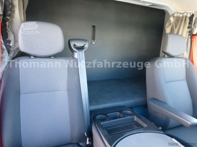 Transporter mit Pritsche & Plane RENAULT Pritsche Plane mit Schlafkabine hinten