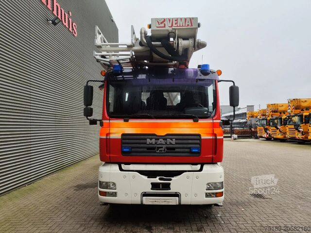 Véhicule de lutte contre les incendies MAN TGA 26.320 6x2 Vema 323 TFL-E