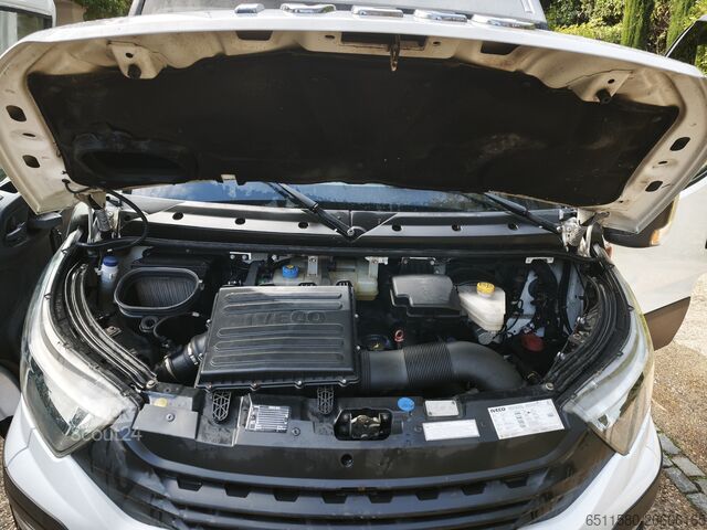 Autobus Iveco Daily Line A60C18