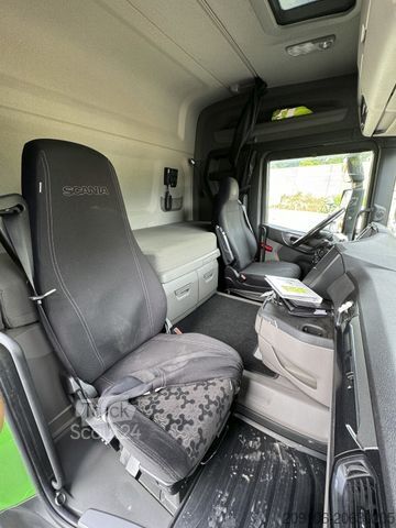 Tractora standard SCANIA R 500 Retarder Voll Luft