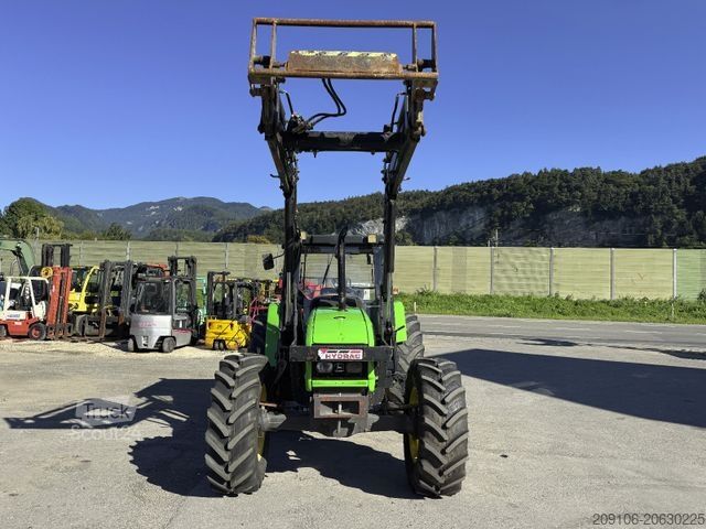 Tractor John Deere 3300 HYDRAC EK 120 P Lader