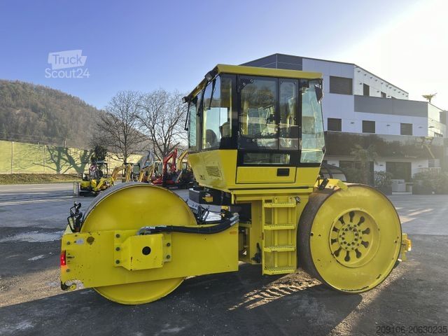 Rullo monotamburo DYNAPAC CS 142 *Walze 10800kg*1952 h